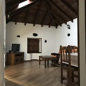 https://casa-los-mansino.tenerifehoteles.net